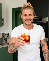 laori-negroni-set-alkoholfreies-mix-set-juniper-no-1-ruby-no-4-vermouth-no-5 image 4