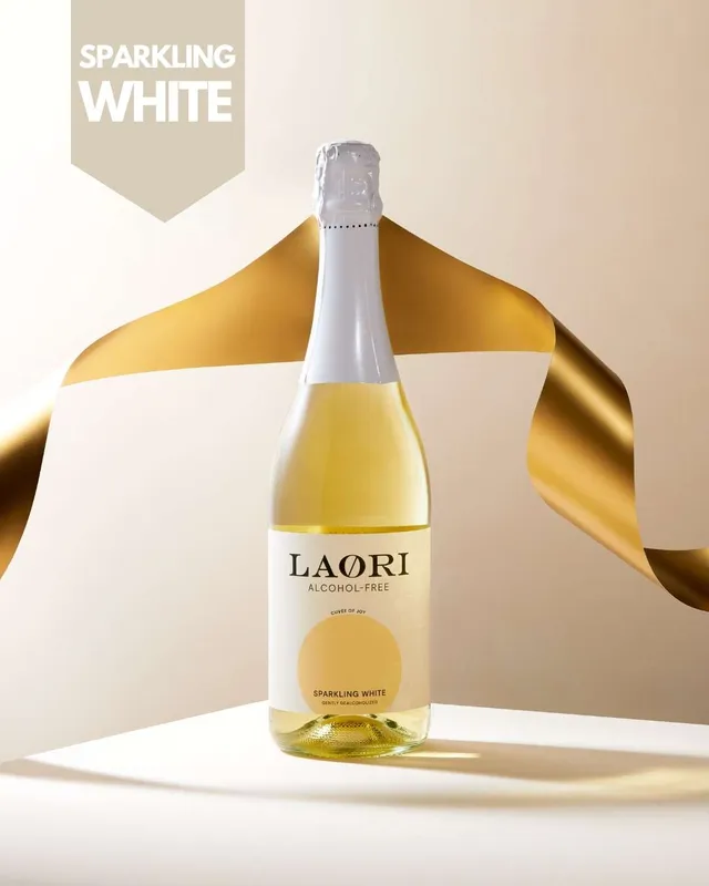 laori-sparkling-white-alkoholfreier-sekt-riesling image 1